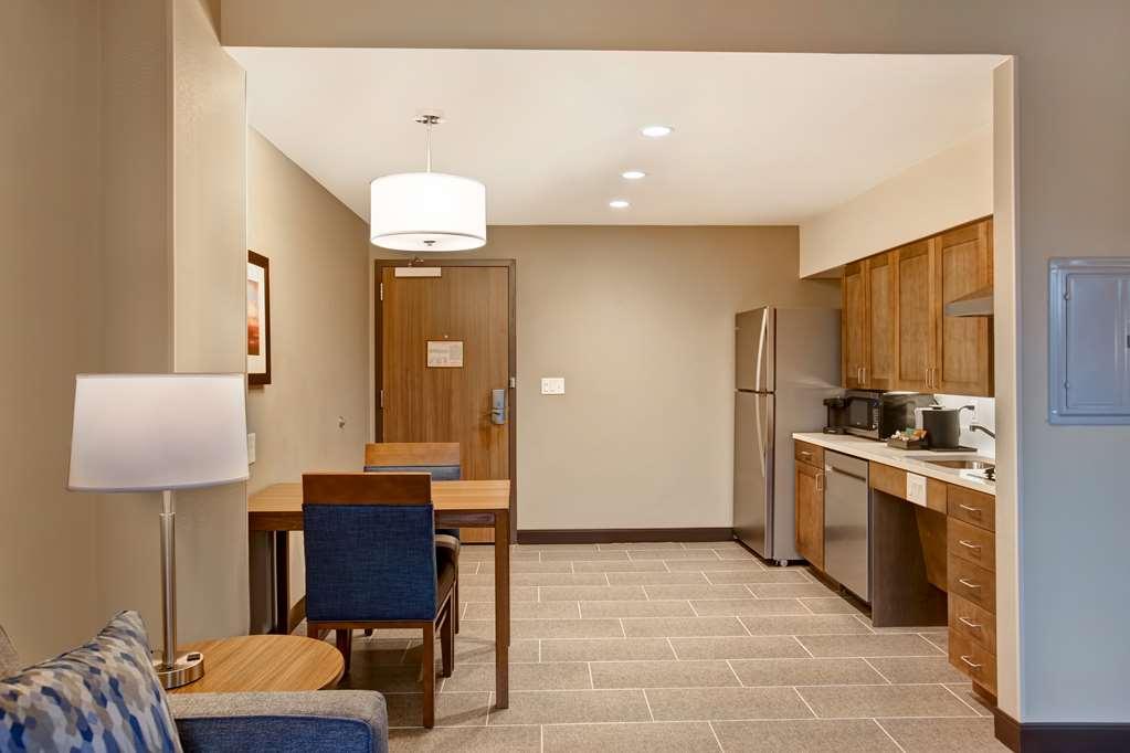 Homewood Suites By Hilton Summerville Room photo